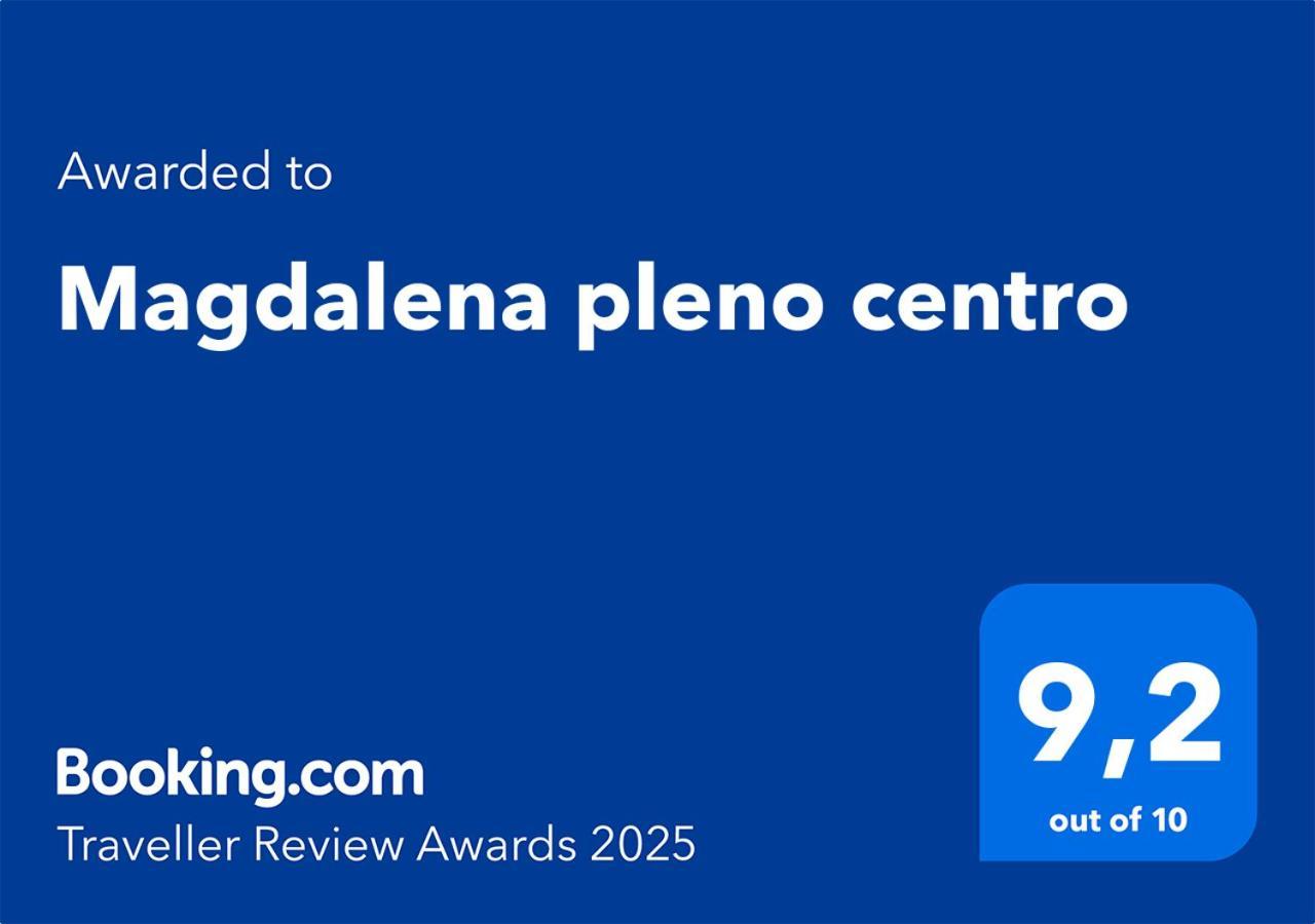 Magdalena Pleno Centro Ferrol Exterior foto